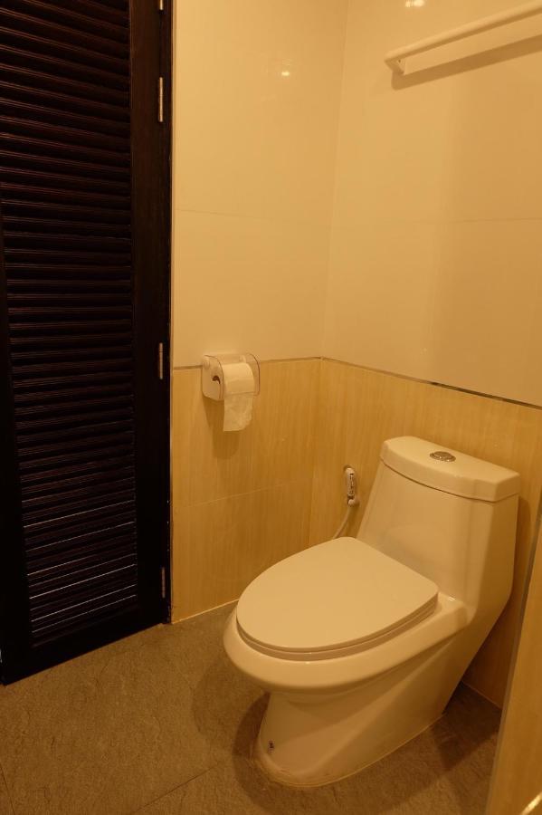 De Vine House Otel Roi Et Dış mekan fotoğraf