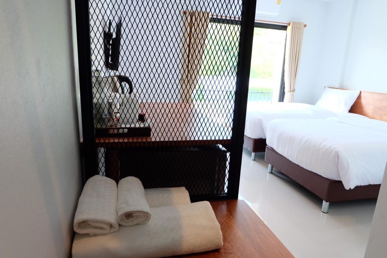 De Vine House Otel Roi Et Dış mekan fotoğraf