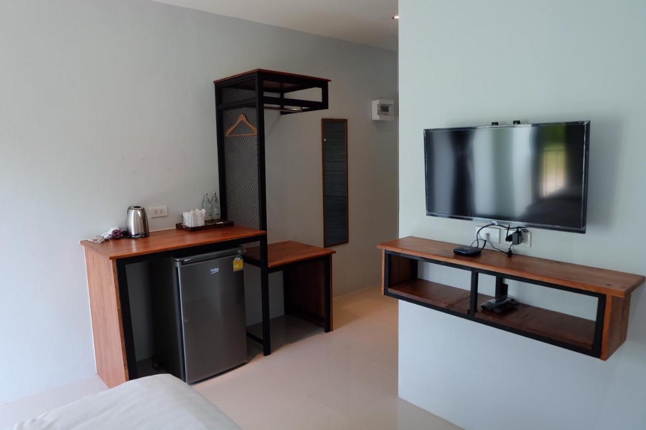 De Vine House Otel Roi Et Dış mekan fotoğraf
